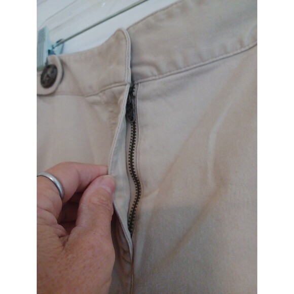 Talbots vintage wide leg khaki pants 10 cotton stretch pockets button accents - Picture 3 of 10